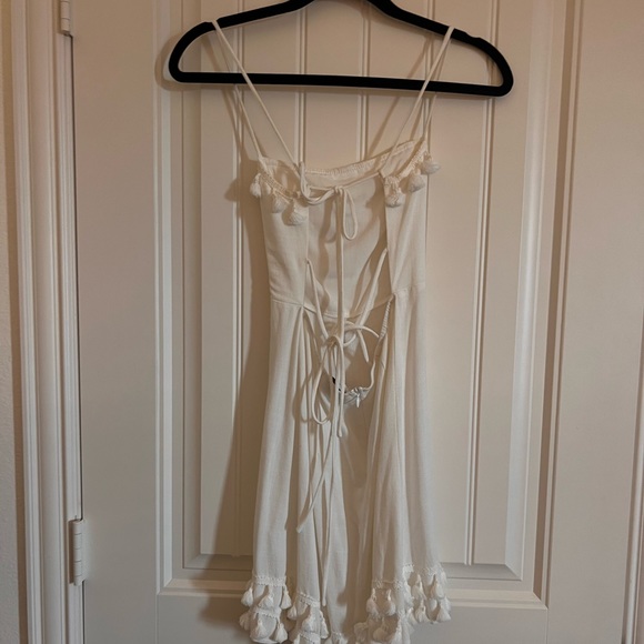 PRINCESS POLLY DRESS - Picture 2 of 2